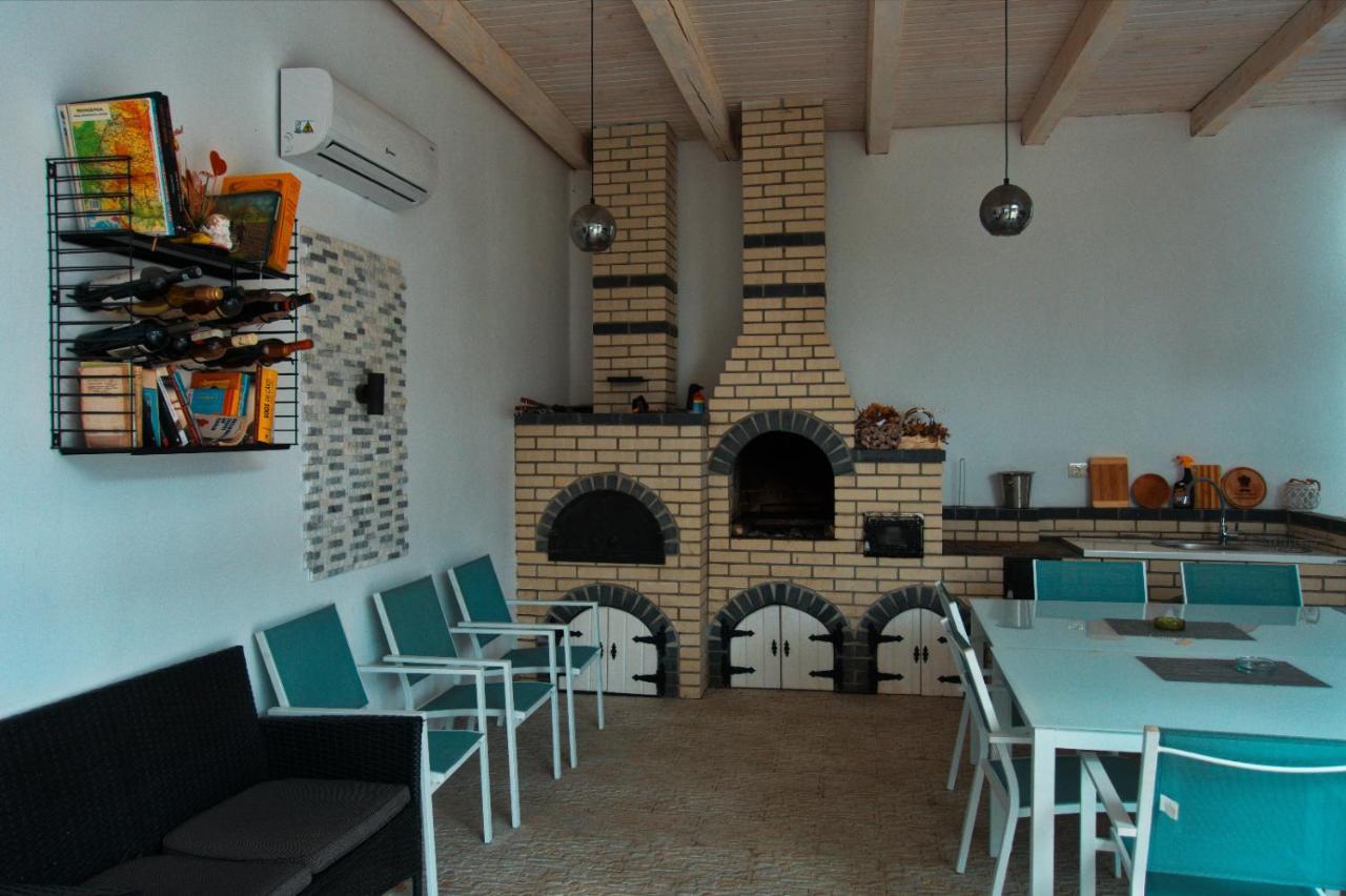 Ocna Şugatag Casa Adeヴィラ エクステリア 写真